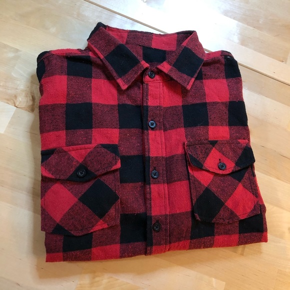 Women’s Flannel - Picture 3 of 5